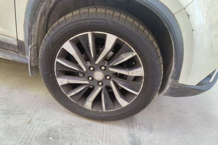 Used FORTHING T5L 2020 1.5T Automatic Luxury 7-Seater China VI Standard Right Front Wheel Hub