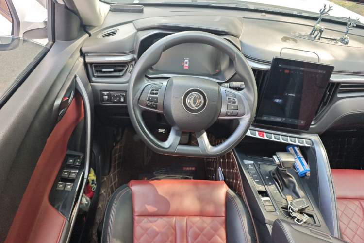 Used FORTHING T5L 2020 1.5T Automatic Luxury Model 5 Seats China VI Standard Steering Wheel