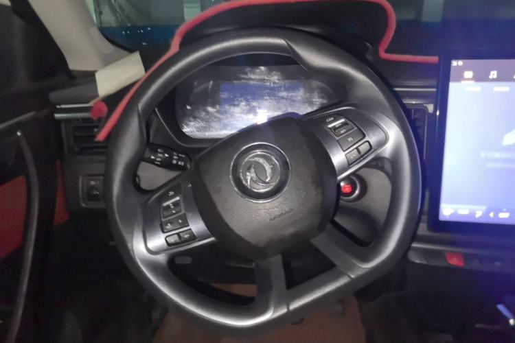 Used FORTHING T5L 2020 1.5T Automatic Luxury 7-Seater China VI Standard Steering Wheel