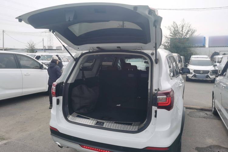 Used FORTHING T5L 2020 1.5T Automatic Luxury 7-Seater China VI Standard Trunk