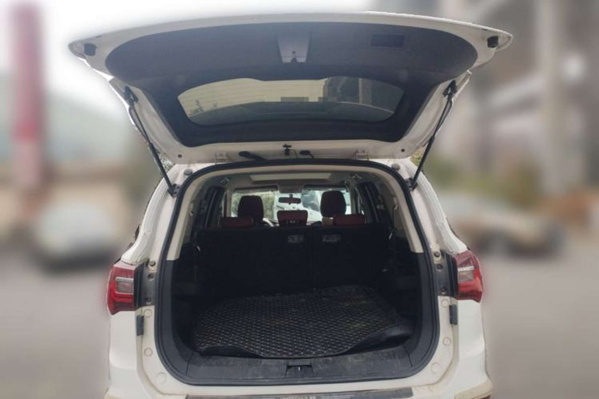 Used FORTHING T5L 2020 1.5T Automatic Luxury 7-Seater China VI Standard Trunk