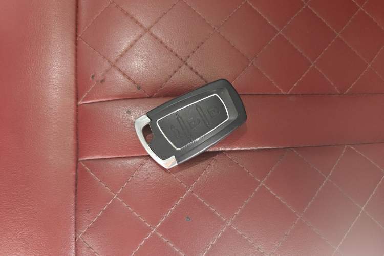 Used FORTHING T5L 2020 1.5T Automatic Luxury 7-Seater China VI Standard Vehicle Key