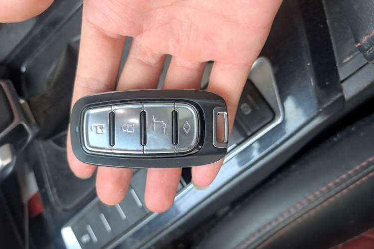 Used FORTHING T5L 2020 1.5T Automatic Luxury 7-Seater China VI Standard Vehicle Key