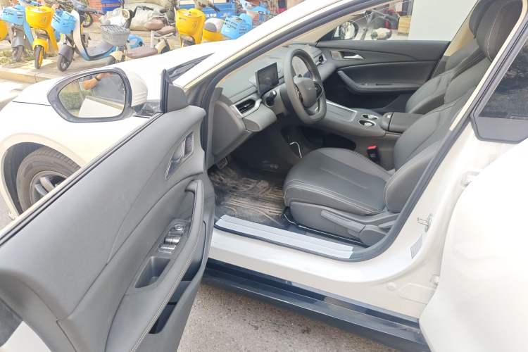 Used FORTHING Xinghai S7 2024 555 Lite Edition Driver Seat
