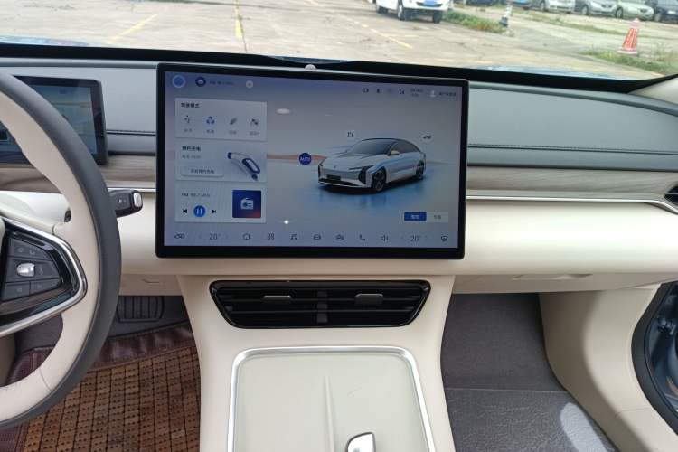 Used FORTHING Xinghai S7 2024 555 Luxury Edition Audio And AC Panel