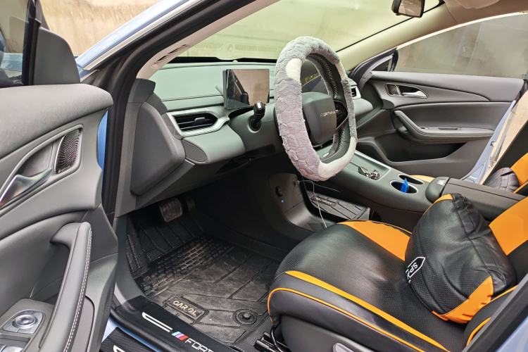 Used FORTHING Xinghai S7 2024 555 Lite Edition Driver Seat