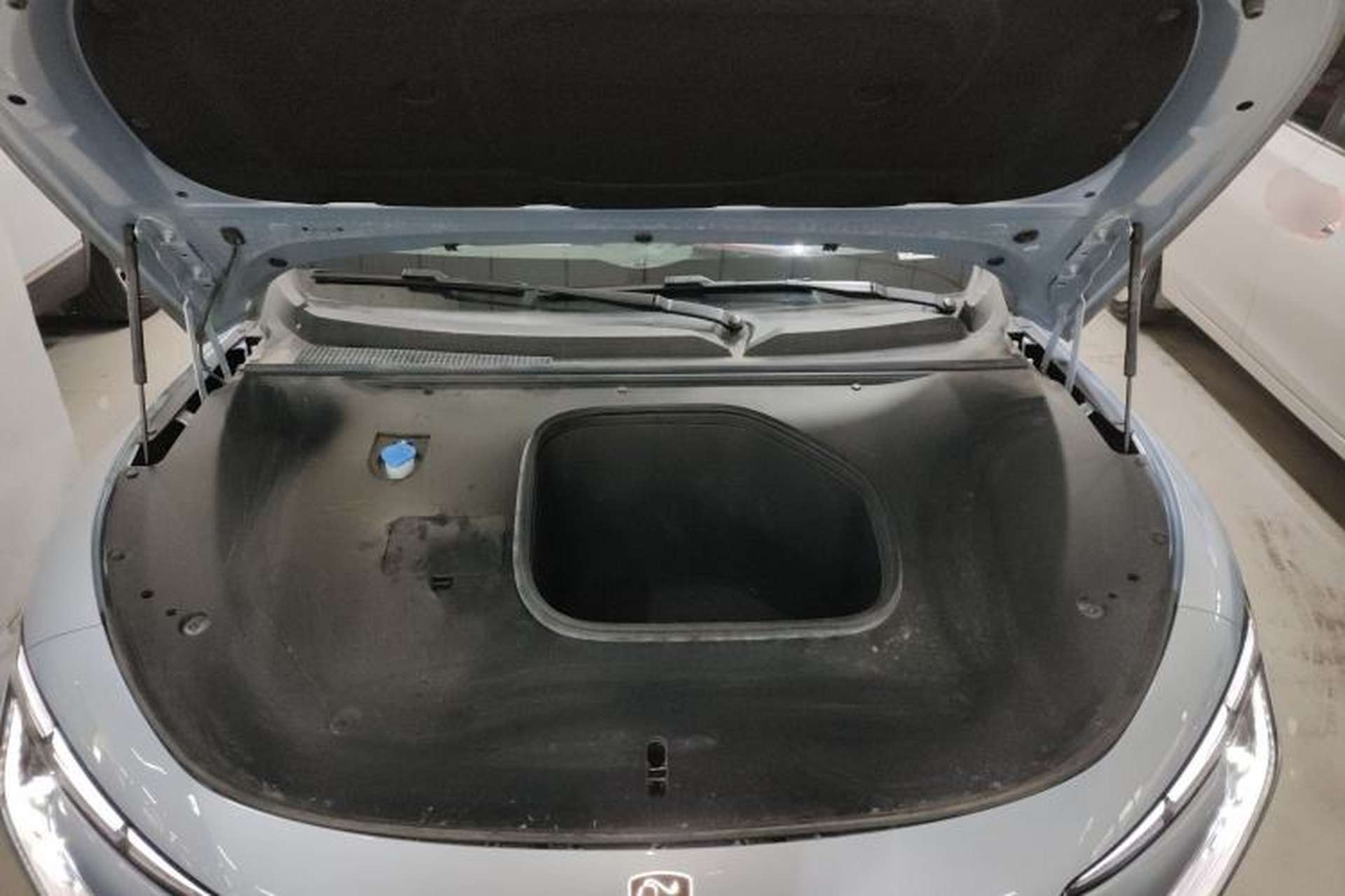 Used FORTHING Xinghai S7 2024 555 Luxury Edition Engine Bay