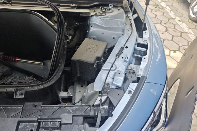 Used FORTHING Xinghai S7 2024 650 Supreme Edition Engine Bay Left