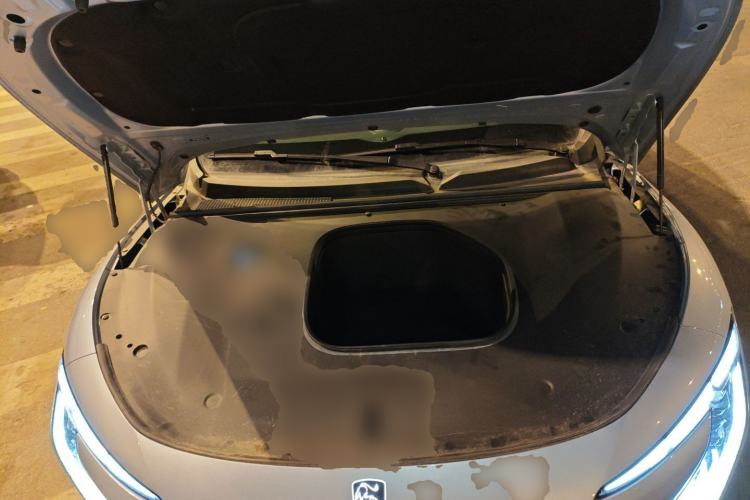 Used FORTHING Xinghai S7 2024 555 Luxury Edition Engine Bay