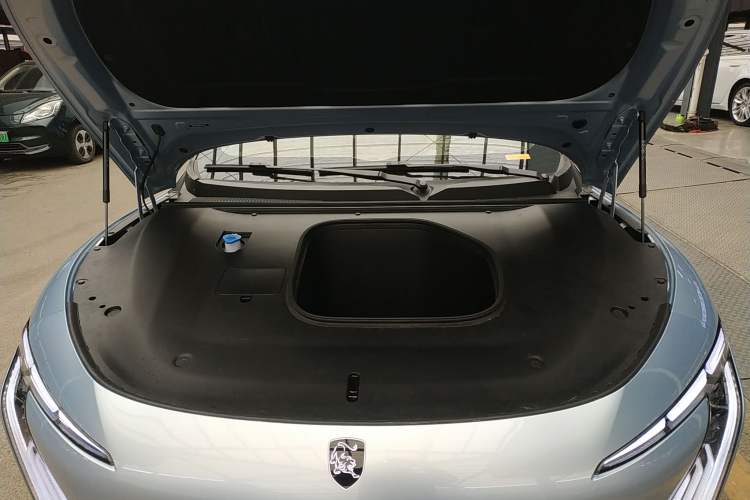 Used FORTHING Xinghai S7 2024 555 Enjoyment Edition Engine Bay