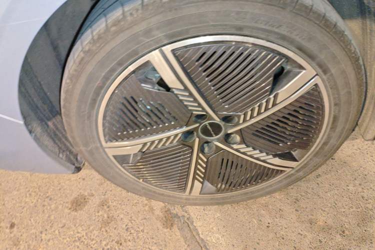 Used FORTHING Xinghai S7 2024 555 Luxury Edition Exterior 3