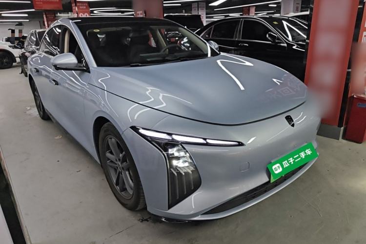 Used FORTHING Xinghai S7 2024 555 Lite Edition Front Right 45 Deg