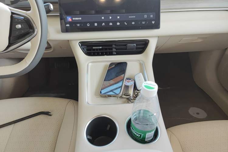 Used FORTHING Xinghai S7 2024 555 Enjoyment Edition Gear Lever
