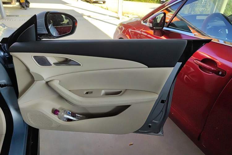 Used FORTHING Xinghai S7 2024 555 Enjoyment Edition Interior 2