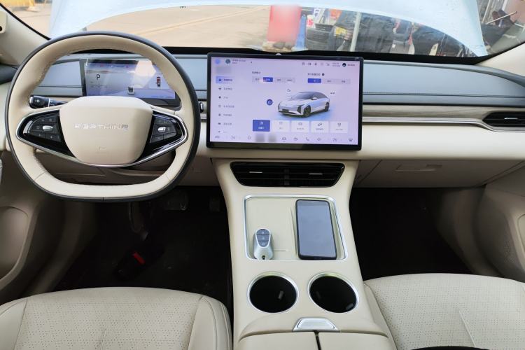 Used FORTHING Xinghai S7 2024 555 Luxury Edition Interior 2