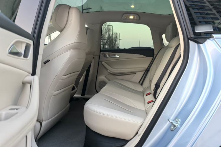 Used FORTHING Xinghai S7 2024 555 Luxury Edition Interior 3