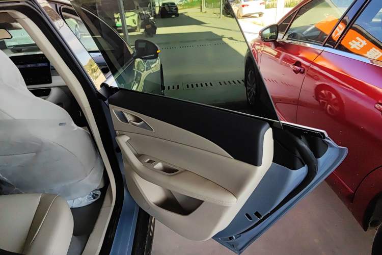 Used FORTHING Xinghai S7 2024 555 Enjoyment Edition Interior 3