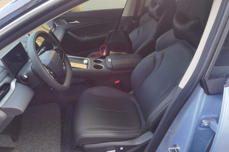 Used FORTHING Xinghai S7 2024 555 Lite Edition Left Front Seat