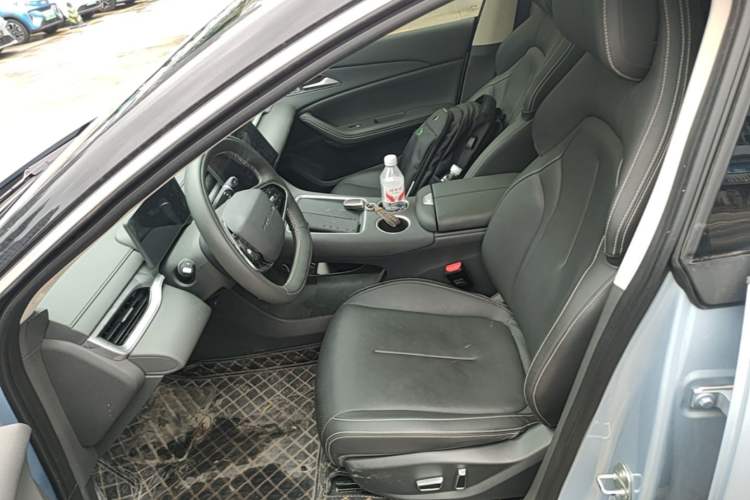 Used FORTHING Xinghai S7 2024 650 Supreme Edition Left Front Seat