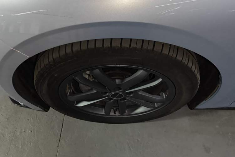 Used FORTHING Xinghai S7 2024 555 Lite Edition Left Front Wheel Hub