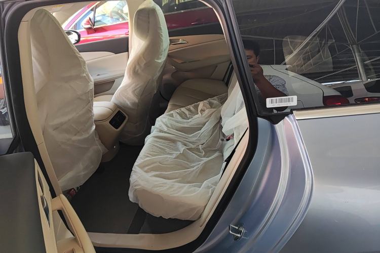 Used FORTHING Xinghai S7 2024 555 Enjoyment Edition Left Rear Seat