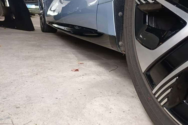 Used FORTHING Xinghai S7 2024 555 Enjoyment Edition Left Side Sill