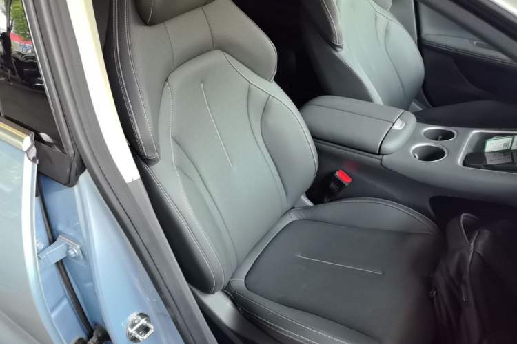 Used FORTHING Xinghai S7 2024 555 Enjoyment Edition Right Front Seat