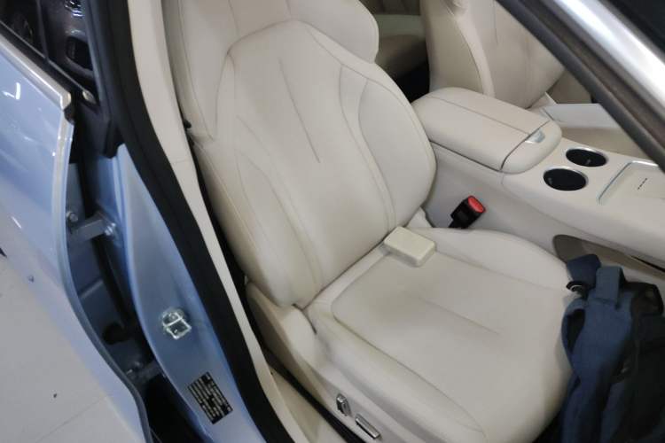 Used FORTHING Xinghai S7 2024 555 Luxury Edition Right Front Seat