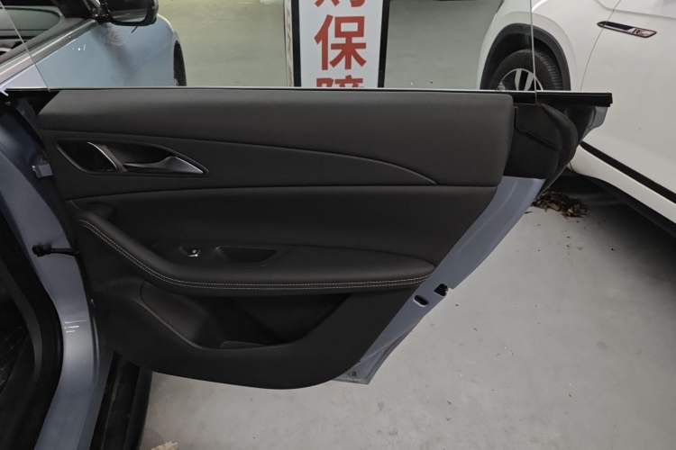 Used FORTHING Xinghai S7 2024 555 Lite Edition Right Rear Door Interior