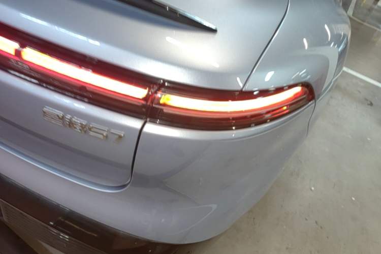Used FORTHING Xinghai S7 2024 555 Lite Edition Right Rear Taillight