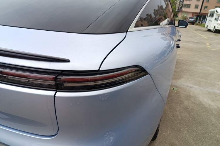 Used FORTHING Xinghai S7 2024 555 Luxury Edition Right Rear Taillight