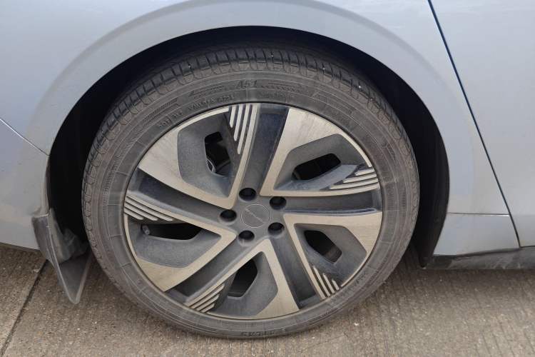 Used FORTHING Xinghai S7 2024 555 Enjoyment Edition Right Rear Wheel Hub
