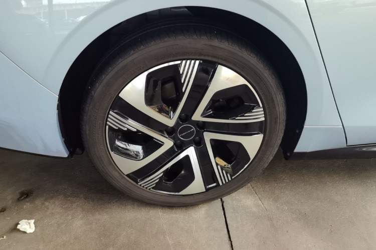 Used FORTHING Xinghai S7 2024 555 Enjoyment Edition Right Rear Wheel Hub