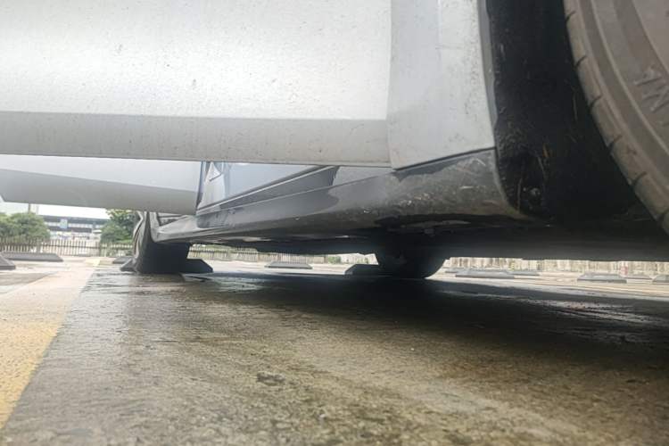 Used FORTHING Xinghai S7 2024 650 Supreme Edition Right Side Sill