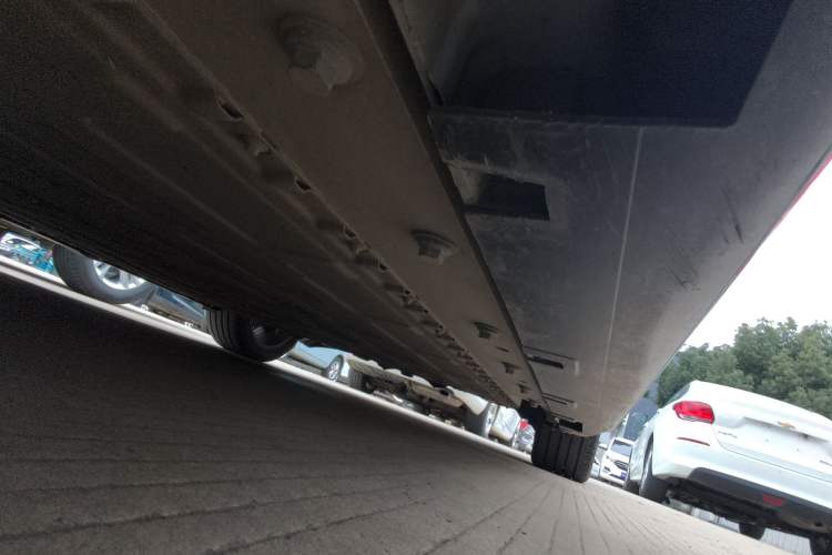 Used FORTHING Xinghai S7 2024 555 Enjoyment Edition Right Side Sill