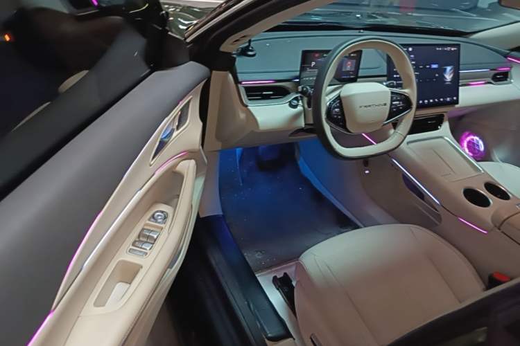 Used FORTHING Xinghai S7 2024 555 Co-Creation Edition Driver Seat