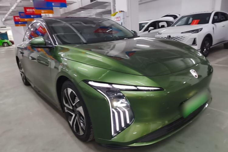 Used FORTHING Xinghai S7 2024 555 Enjoyment Edition Front Right 45 Deg