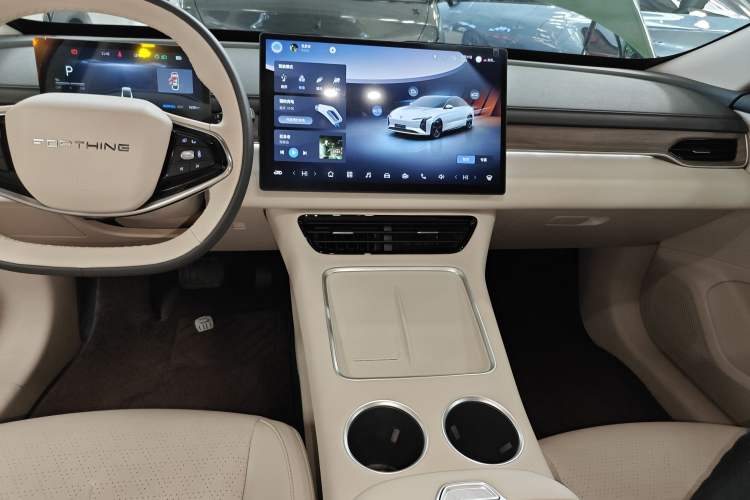 Used FORTHING Xinghai S7 2024 555 Luxury Edition Gear Lever