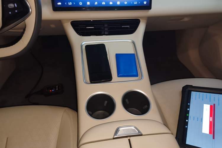 Used FORTHING Xinghai S7 2024 555 Enjoyment Edition Gear Lever