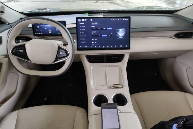Used FORTHING Xinghai S7 2024 555 Luxury Edition Interior 2