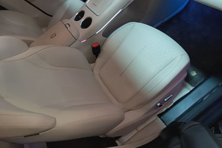 Used FORTHING Xinghai S7 2024 555 Co-Creation Edition Right Front Seat