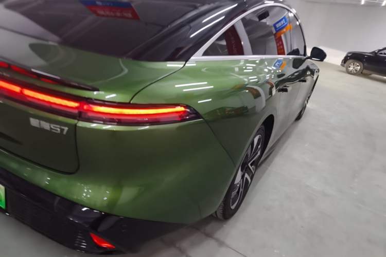 Used FORTHING Xinghai S7 2024 555 Enjoyment Edition Right Rear Taillight