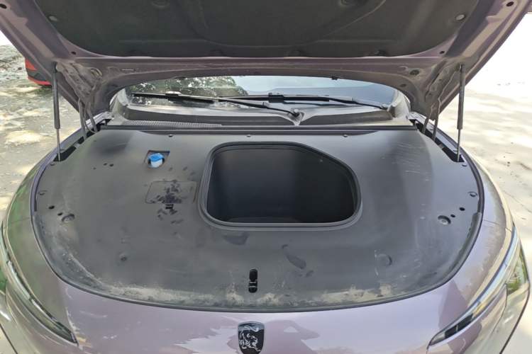 Used FORTHING Xinghai S7 2024 555 Lite Edition Engine Bay