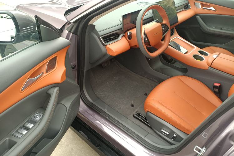 Used FORTHING Xinghai S7 2024 555 Luxury Edition Interior 3