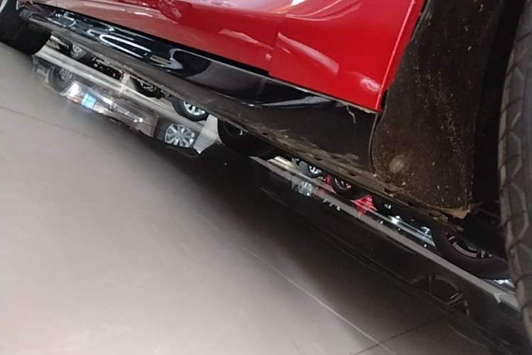 Used FORTHING Xinghai S7 2024 555 Enjoyment Edition Right Side Sill