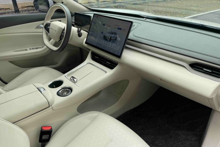 Used FORTHING Xinghai S7 2024 555 Luxury Edition Interior 10