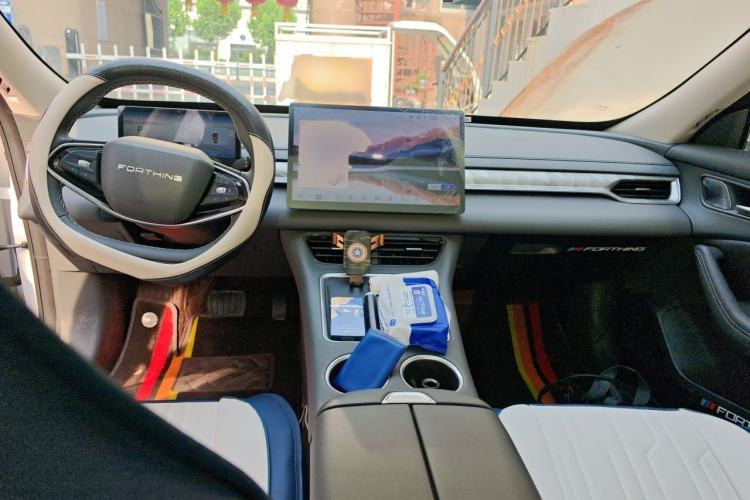 Used FORTHING Xinghai S7 2024 555 Lite Edition Interior 2