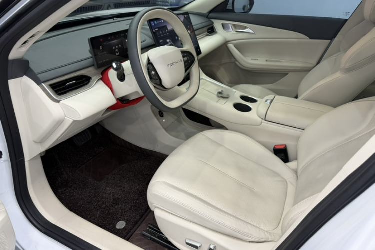 Used FORTHING Xinghai S7 2024 555 Enjoyment Edition Interior 3