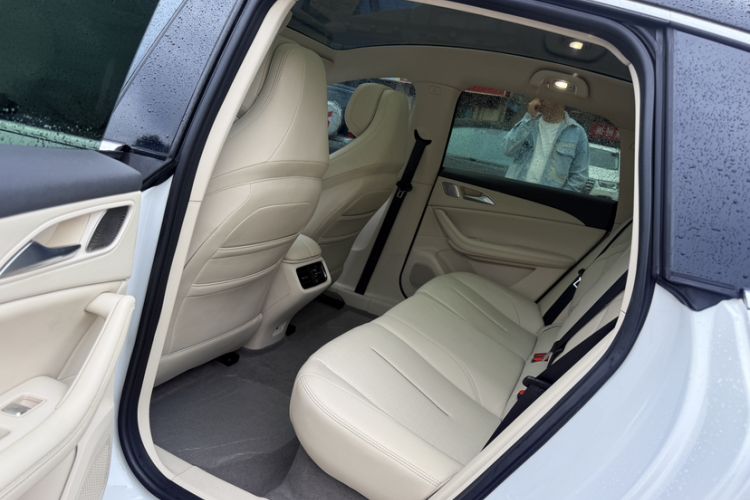Used FORTHING Xinghai S7 2024 555 Enjoyment Edition Interior 3