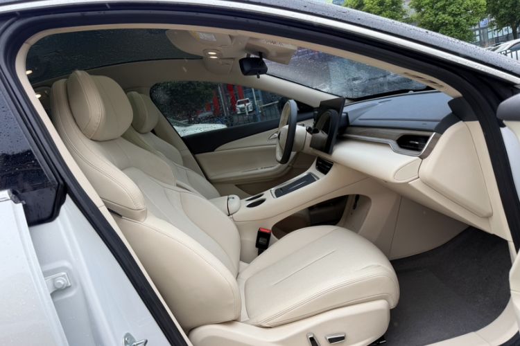 Used FORTHING Xinghai S7 2024 555 Enjoyment Edition Interior 6
